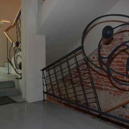 Pilis 1 Apartment